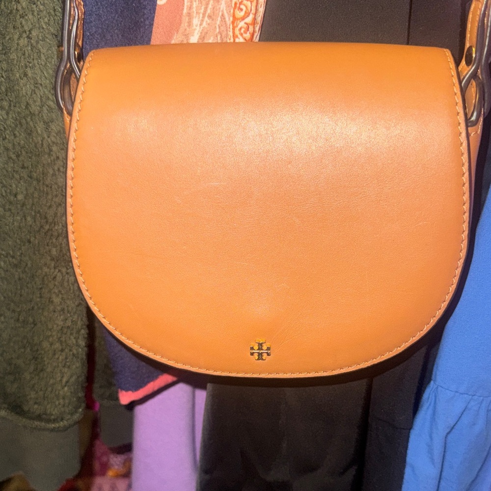 Tory Burch Mustard Leather Crossbody Bag - Picture 4 of 7